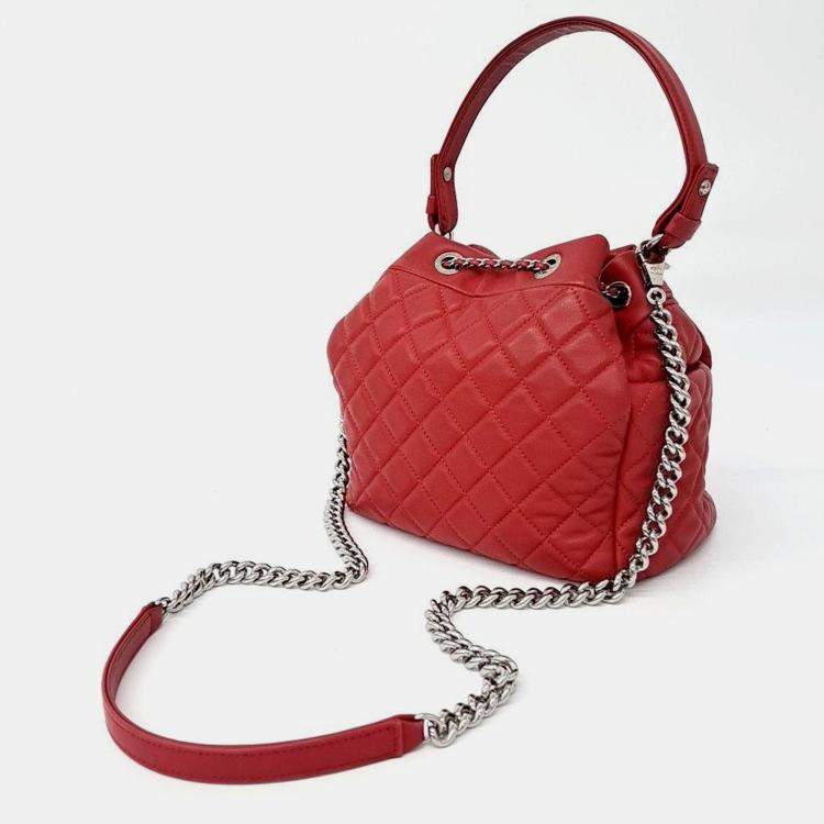 Pre Owned Chanel Drawstring Chain Bucket Bag