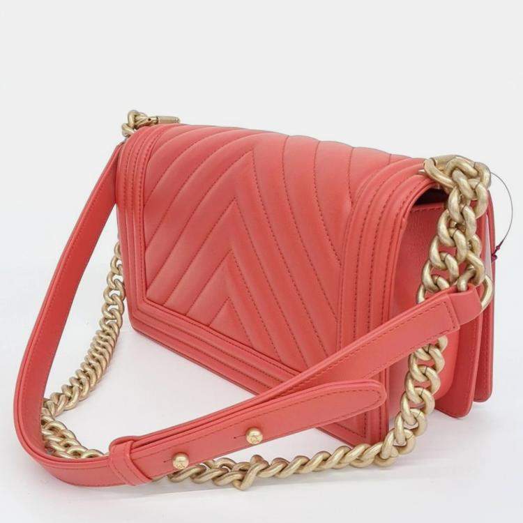 Pre Owned Chanel Chevron Boy Medium Bag