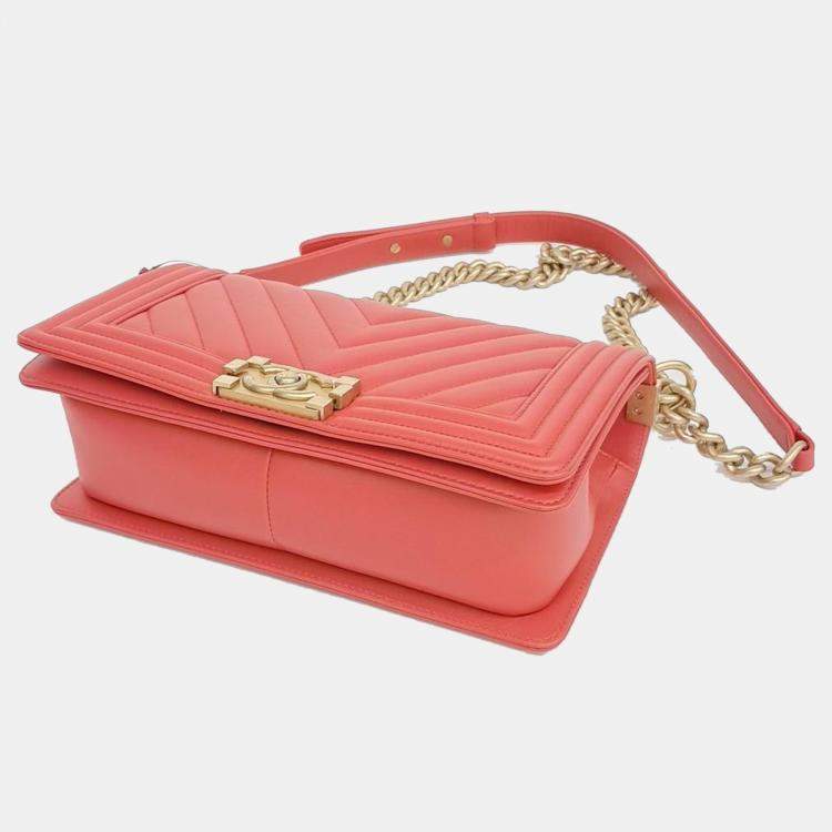 Pre Owned Chanel Chevron Boy Medium Bag
