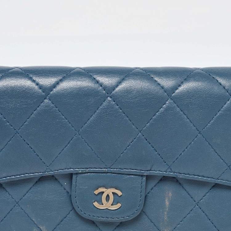 Pre Owned Chanel Blue Quilted Leather Trifold Wallet