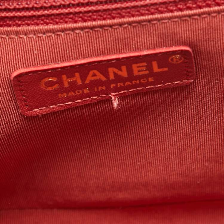 Pre Owned Chanel Red Quilted Leather New Medium Boy Bag