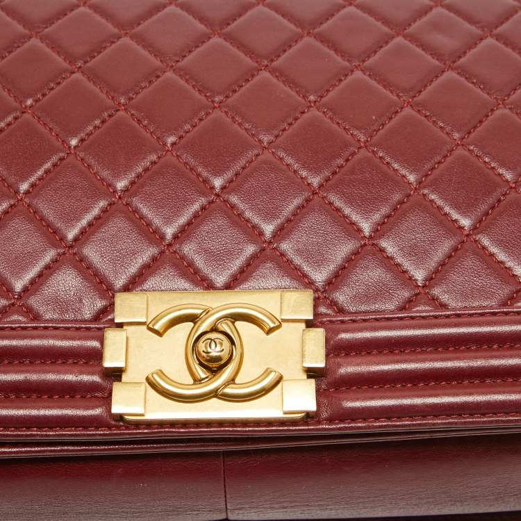 Pre Owned Chanel Red Quilted Leather New Medium Boy Bag