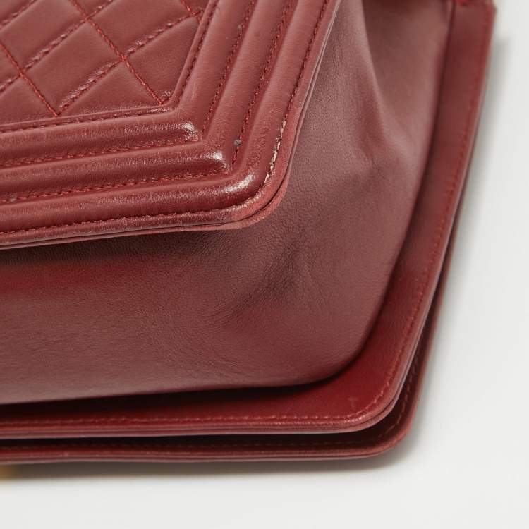 Pre Owned Chanel Red Quilted Leather New Medium Boy Bag