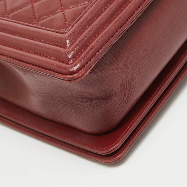 Pre Owned Chanel Red Quilted Leather New Medium Boy Bag