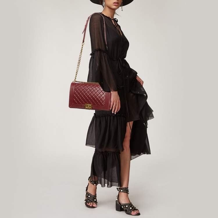 Pre Owned Chanel Red Quilted Leather New Medium Boy Bag