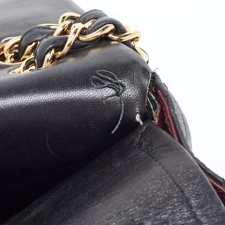 Pre Owned Chanel Black Quilted Lambskin Leather Maxi Classic Double Flap Bag