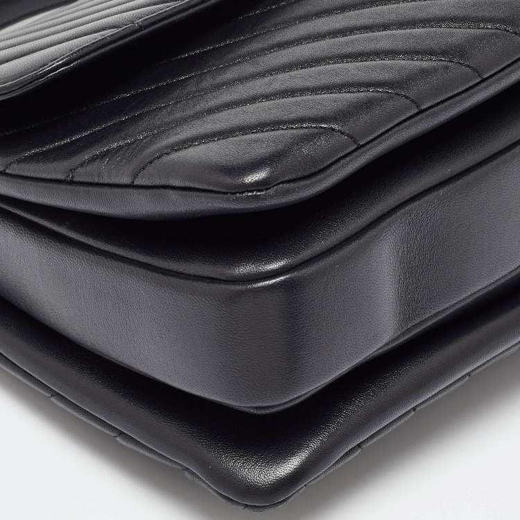 Pre Owned Chanel Black Chevron Leather Medium Trendy CC Top Handle Bag