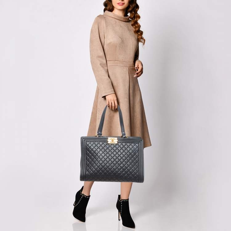 Pre Owned Chanel Black Quilted Leather Large Boy Shopper Tote