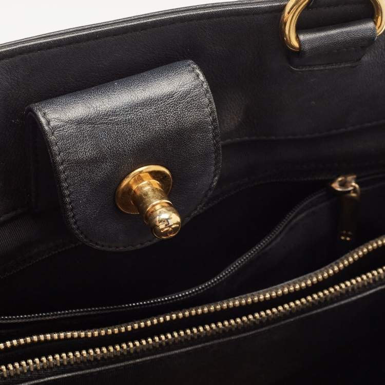 Pre Owned Chanel Black Quilted Leather Large Boy Shopper Tote