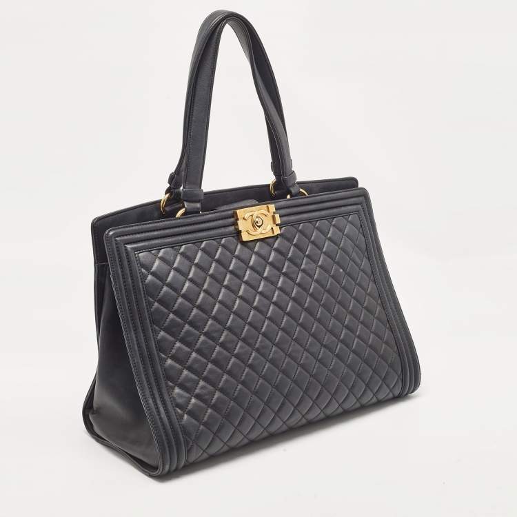 Pre Owned Chanel Black Quilted Leather Large Boy Shopper Tote