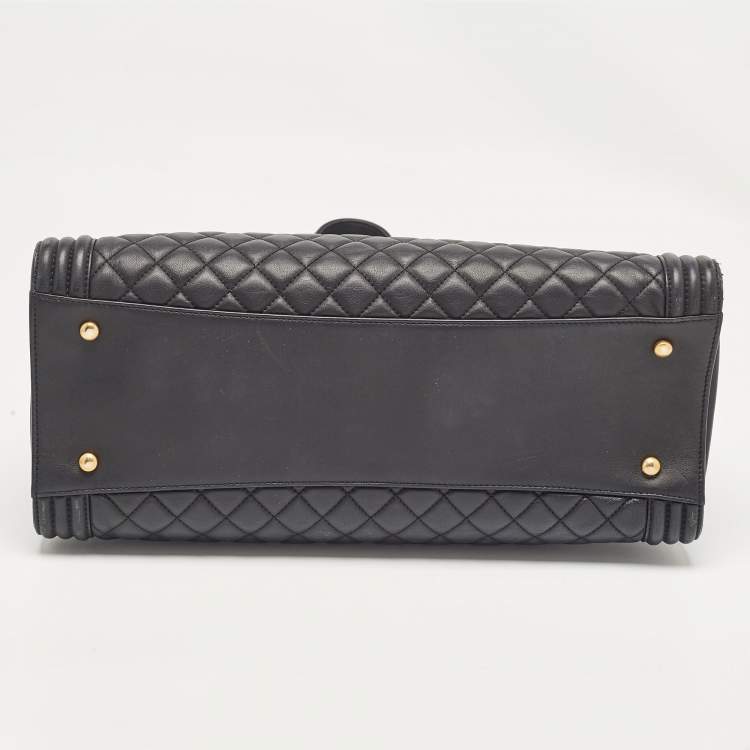 Pre Owned Chanel Black Quilted Leather Large Boy Shopper Tote
