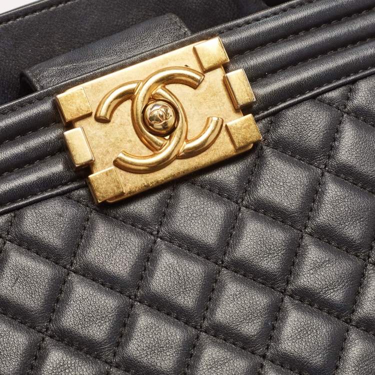 Pre Owned Chanel Black Quilted Leather Large Boy Shopper Tote
