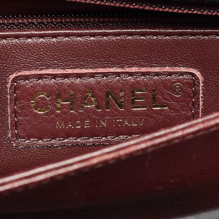 مملوكة مسبقًا Chanel Black Quilted Caviar Leather Small Coco Top Handle Bag