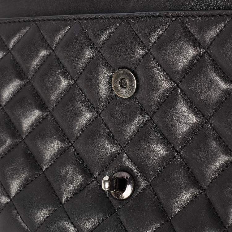 Pre Owned Chanel Black Quilted Leather CC Double Compartment Flap Bag