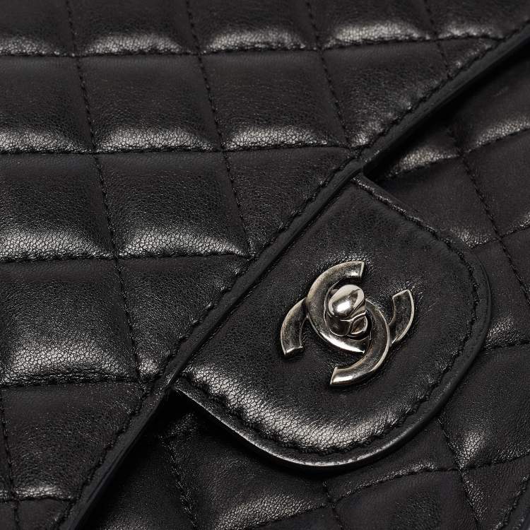Pre Owned Chanel Black Quilted Leather CC Double Compartment Flap Bag