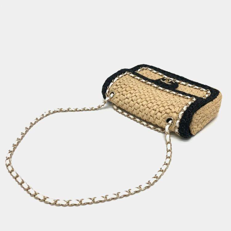 Pre Owned Chanel Beige/Black Raffia Flap Bag