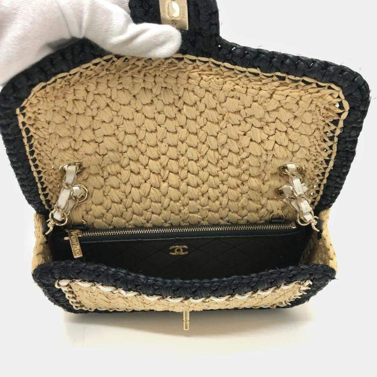 Pre Owned Chanel Beige/Black Raffia Flap Bag