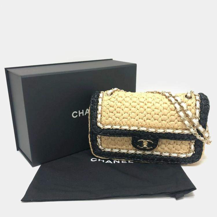Pre Owned Chanel Beige/Black Raffia Flap Bag