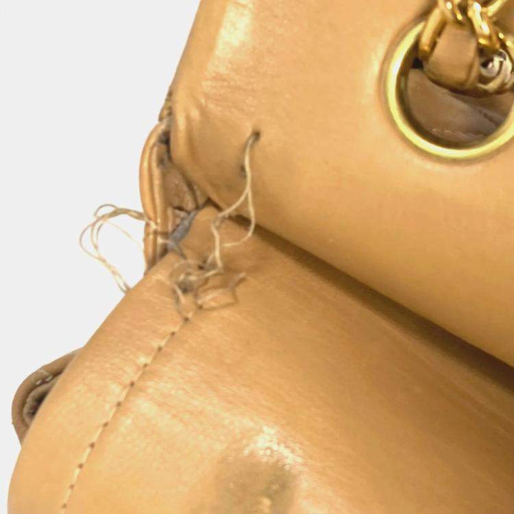 Pre Owned Chanel Beige Leather Small Classic Double Flap Shoulder Bags
