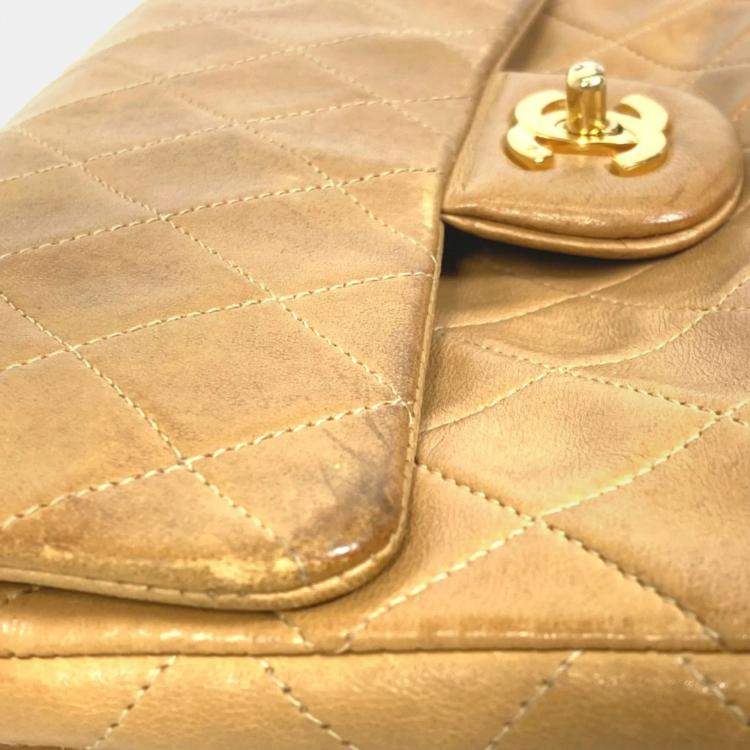 Pre Owned Chanel Beige Leather Small Classic Double Flap Shoulder Bags
