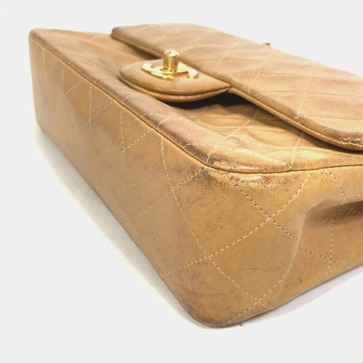 Pre Owned Chanel Beige Leather Small Classic Double Flap Shoulder Bags