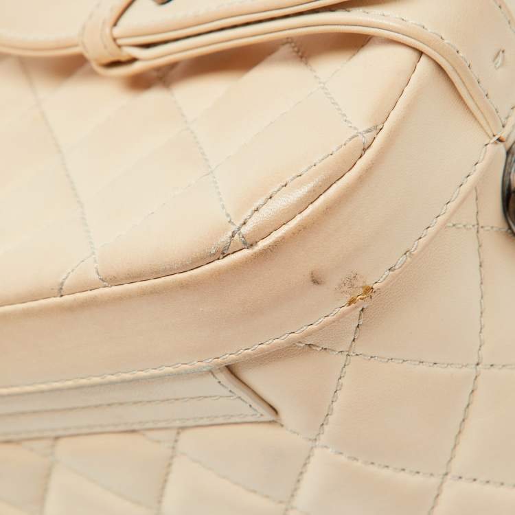 Pre Owned Chanel Beige Quilted Leather Boy Vanity Case Bag