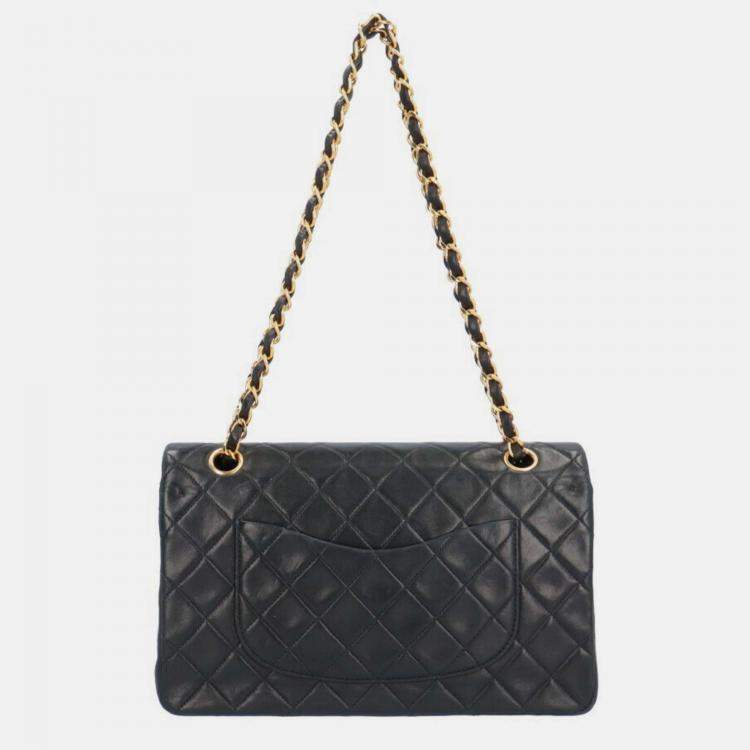 Pre Owned Chanel Black Lambskin Leather Medium Classic Double Flap Shoulder Bags