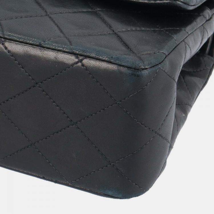 Pre Owned Chanel Black Lambskin Leather Medium Classic Double Flap Shoulder Bags