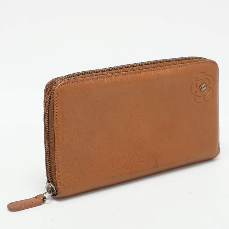Pre Owned Chanel Brown Leather Camellia Zip Around Wallet