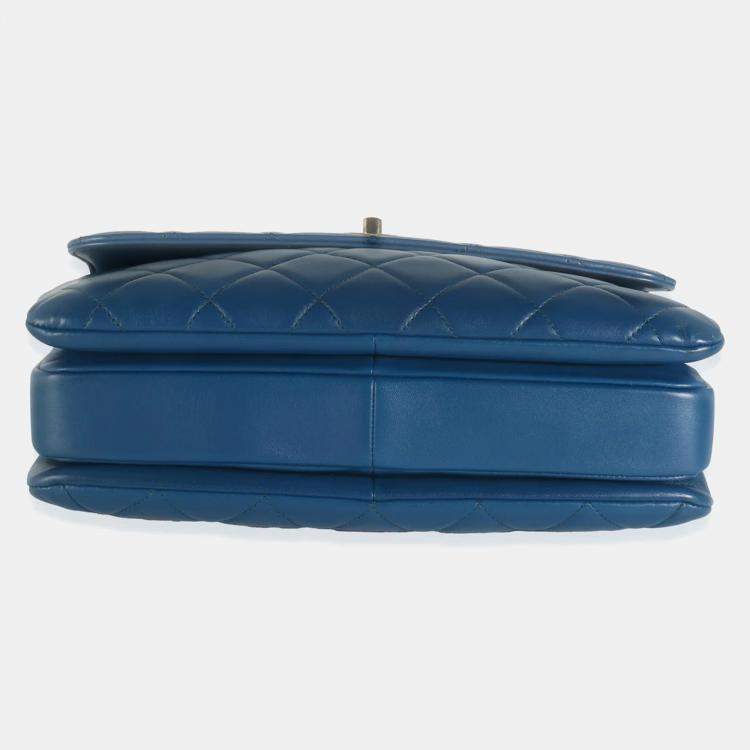 Pre Owned Chanel Navy Quilted Lambskin Medium Trendy Top Handle Bag