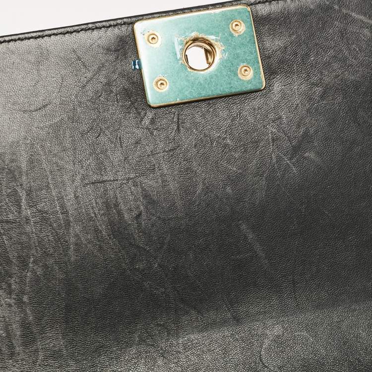 Pre Owned Chanel Black Quilted Leather Medium Boy Flap Bag