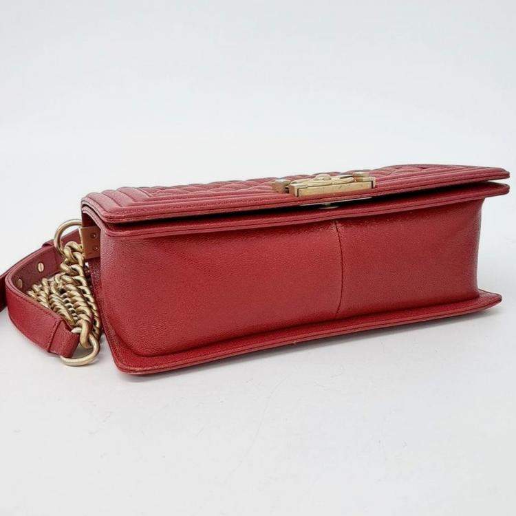 Pre Owned Chanel Caviar Medium Boy Bag