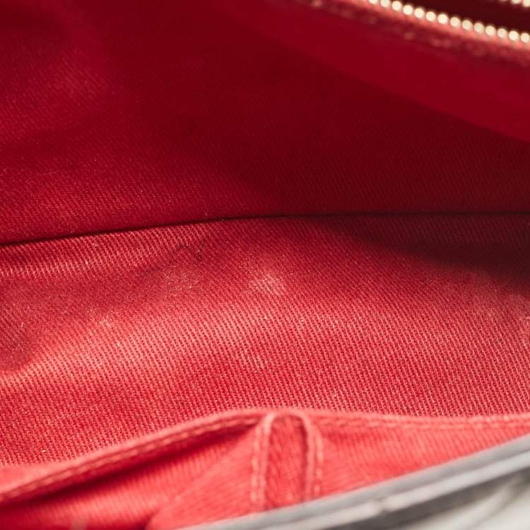 Pre Owned Chanel Black Chevron Leather Leather Small Coco Top Handle Bag