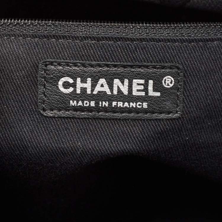 Pre Owned Chanel Black Quilted Matte Caviar Leather Lady Pearly Tote