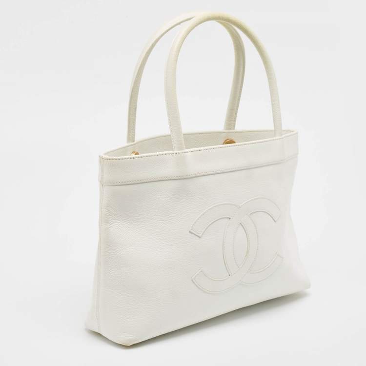 مملوكة مسبقًا Chanel White Caviar Leather CC Tote