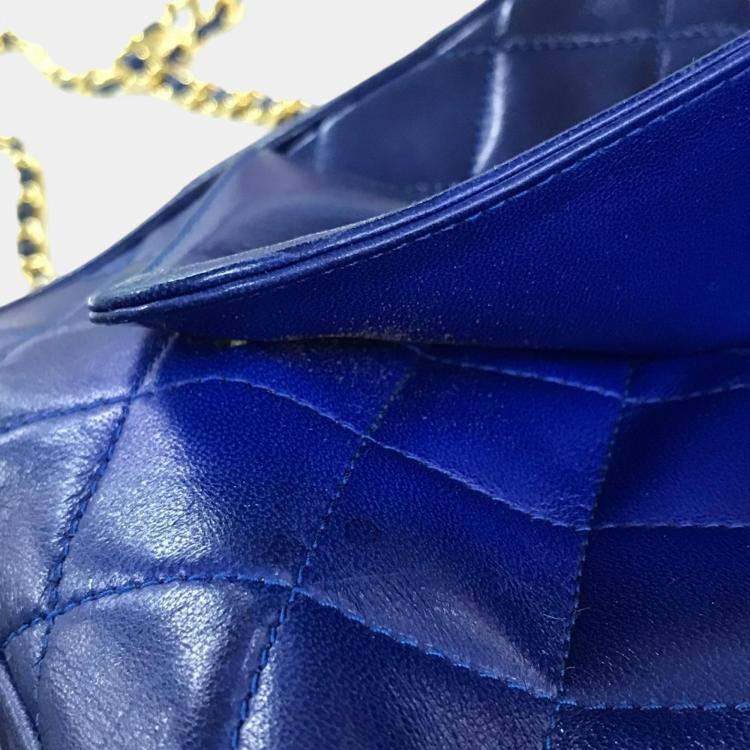 Pre Owned Chanel blue CC Mark CC shawl Shoulder Bag