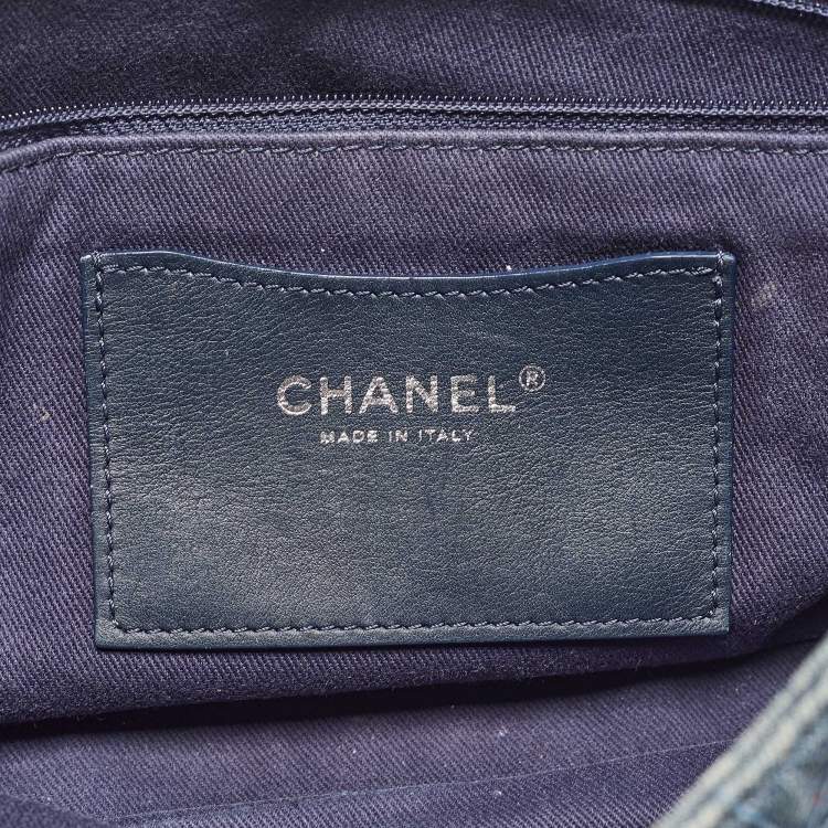 Pre Owned Chanel Blue Quilted Denim CC Camelia Embroidered Flap Bag
