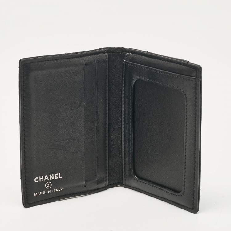 Pre Owned Chanel Black Chevron Quilted Leather CC Card Holder