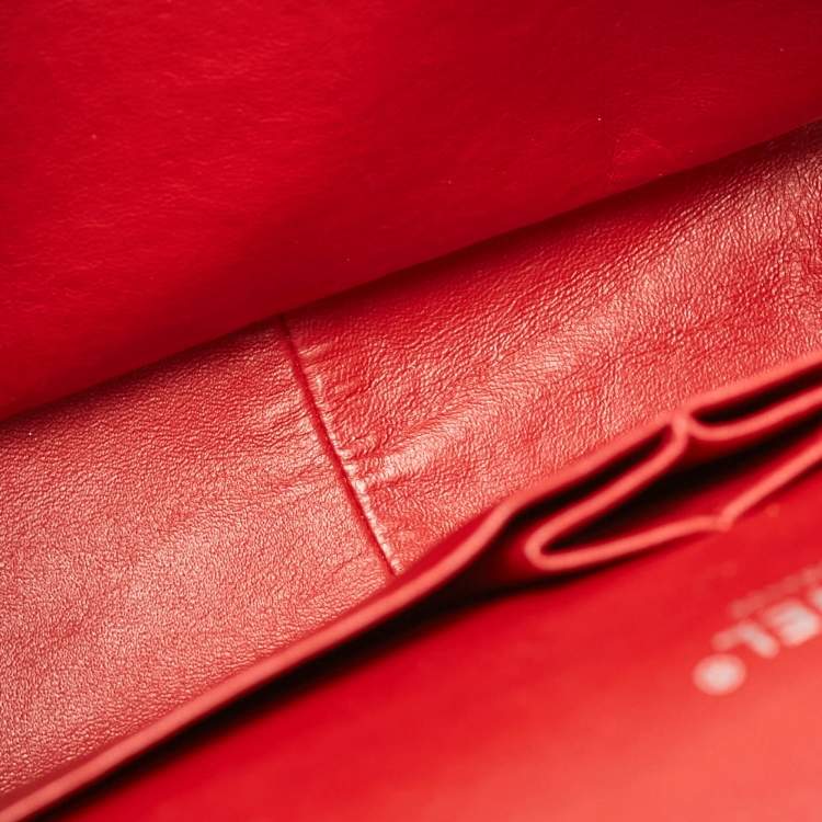Pre Owned Chanel Red Quilted Patent Leather Maxi Classic Double Flap Bag