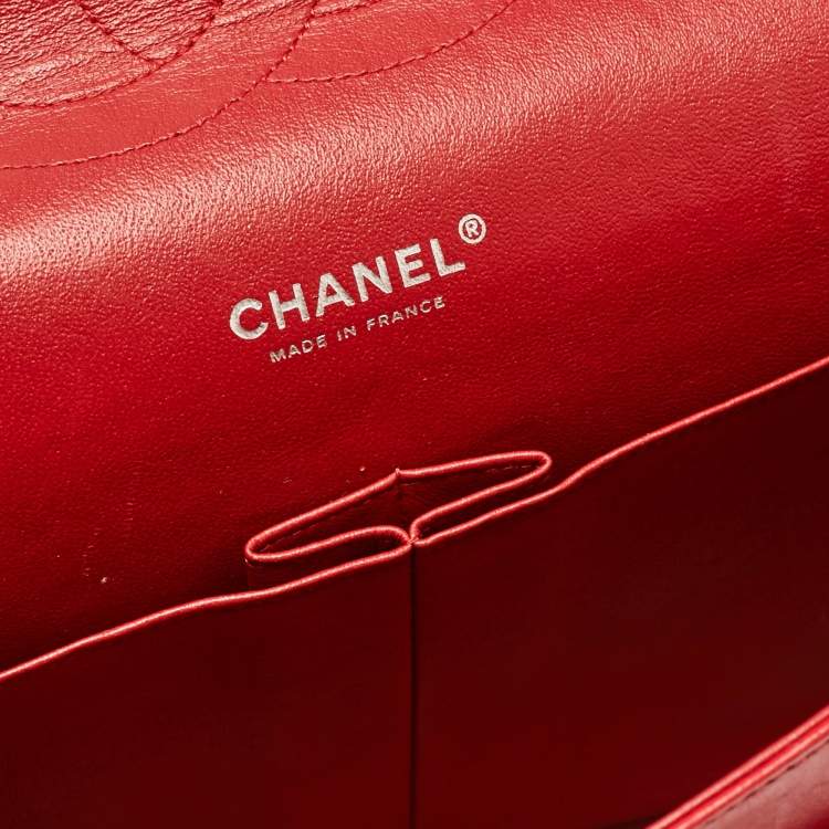 Pre Owned Chanel Red Quilted Patent Leather Maxi Classic Double Flap Bag