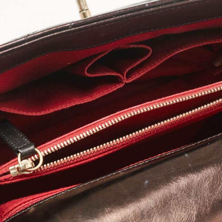 Pre Owned Chanel Black Chevron Leather Small Coco Top Handle Bag