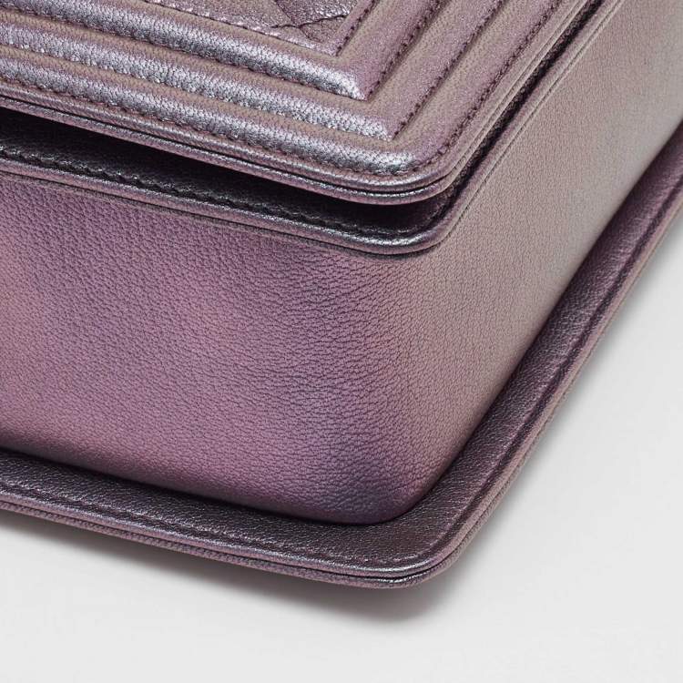 Pre Owned Chanel Purple Iridescent Quilted Leather New Medium Boy Flap Bag