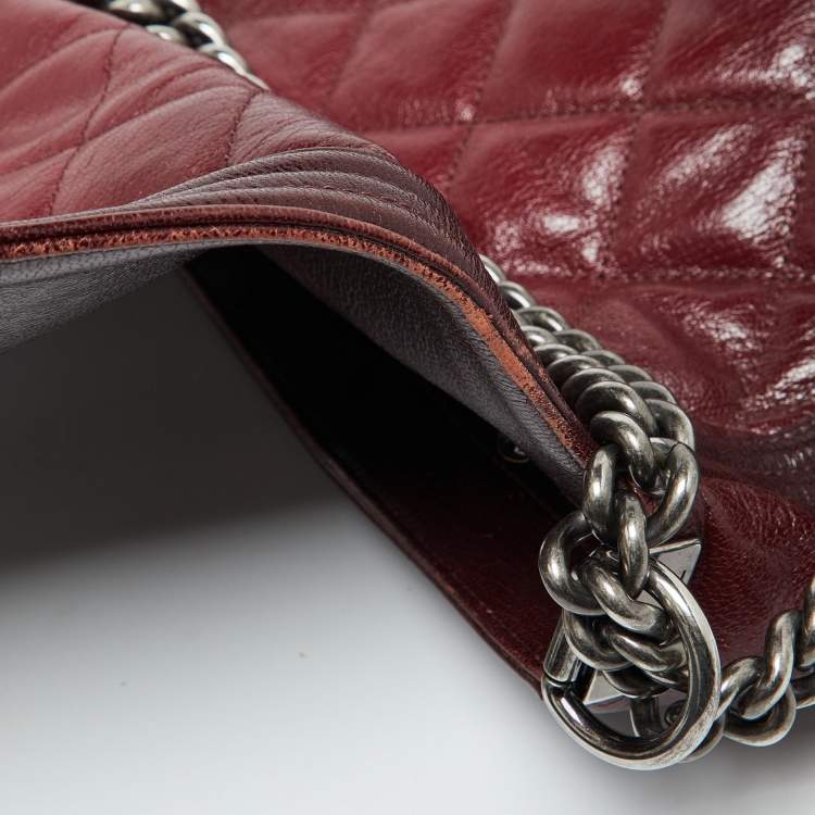 Pre Owned Chanel Burgundy Ombre Quilted Leather Large Boy Flap Bag