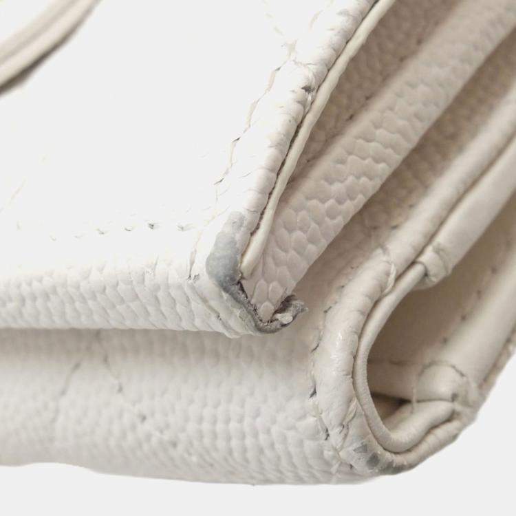 Pre Owned Chanel White Caviar Skin Classic Small Flap Matelasse Trifold Wallet