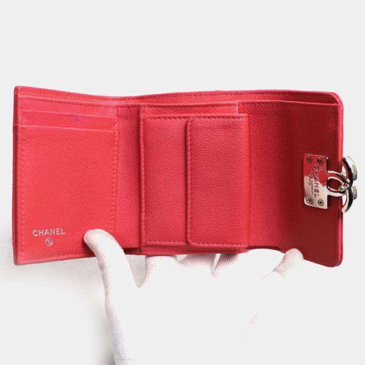 Pre Owned Chanel Pink Matelasse Small Flap Trifold Wallet