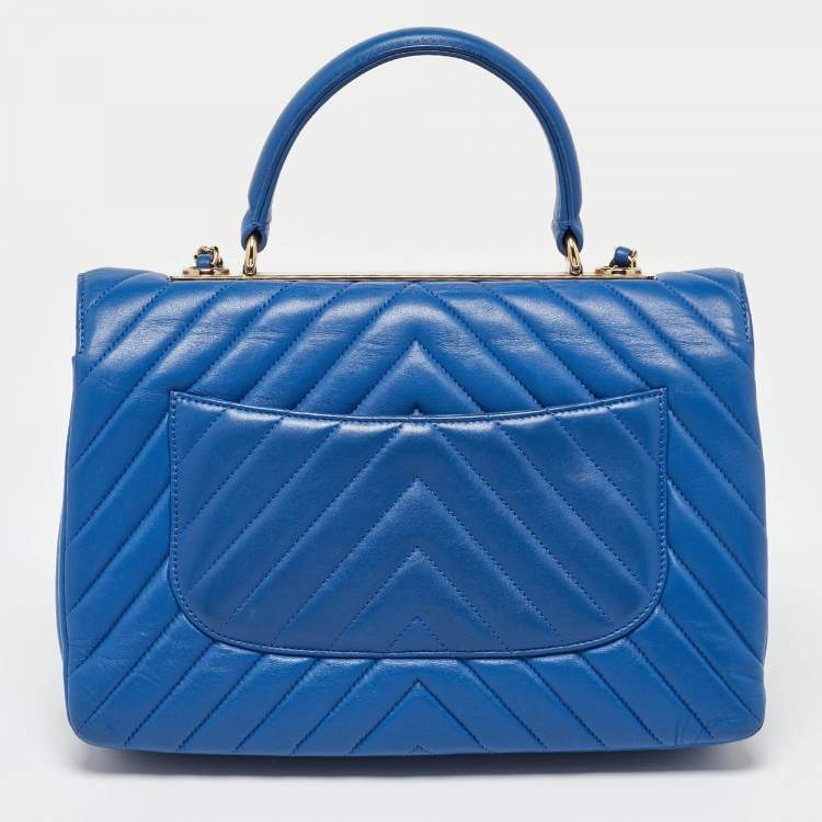 Pre Owned Chanel Blue Chevron Leather Medium Trendy CC Flap Bag