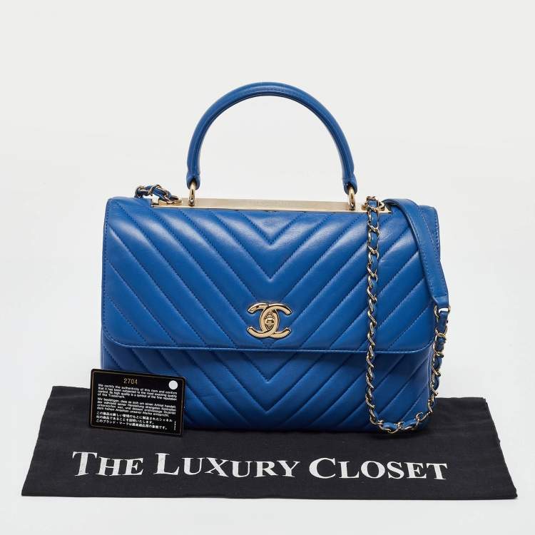 Pre Owned Chanel Blue Chevron Leather Medium Trendy CC Flap Bag