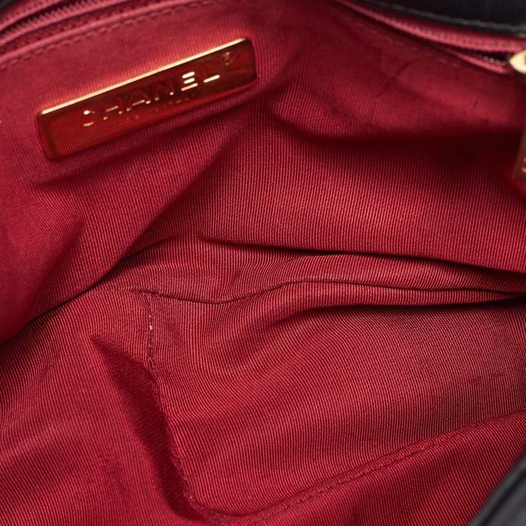 Pre Owned Chanel Black Quilted Leather Medium 19 Flap Bag