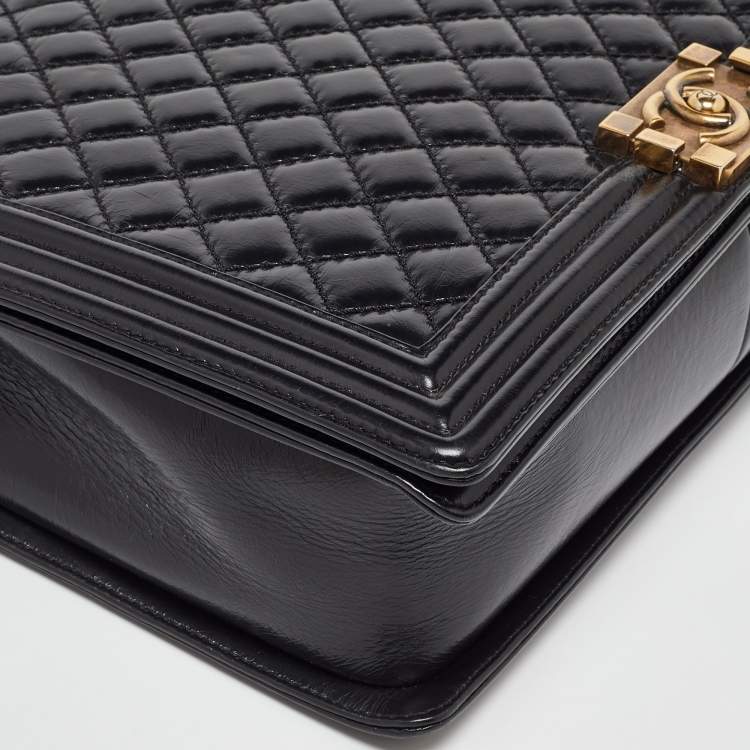 Pre Owned Chanel Black Quilted Leather Large Boy Flap Bag