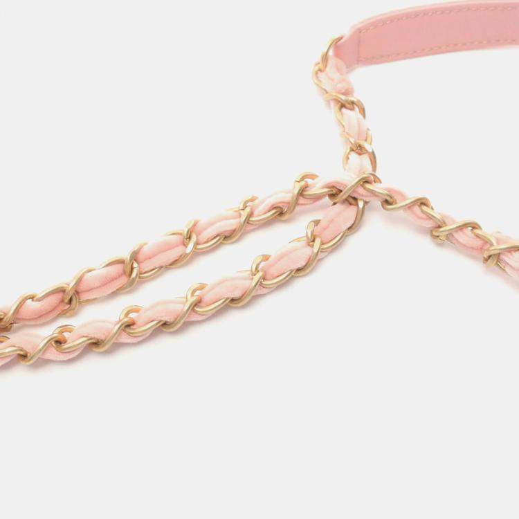 Pre Owned Chanel Pink Fabric Matelasse Shoulder Bag